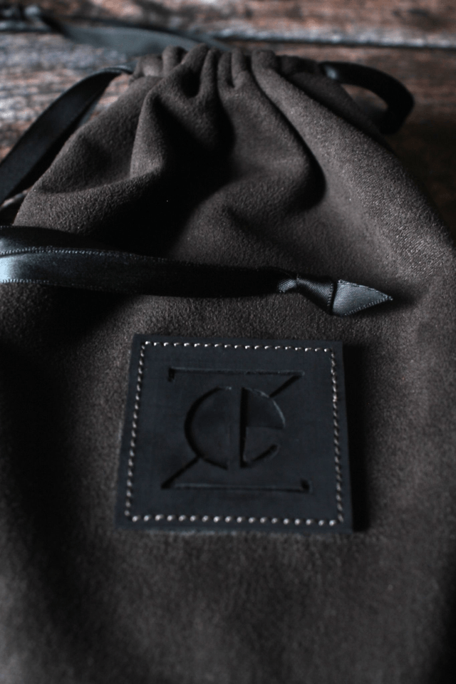 Portefeuille cuir noir bi-matière veau imprimé et veau velours
