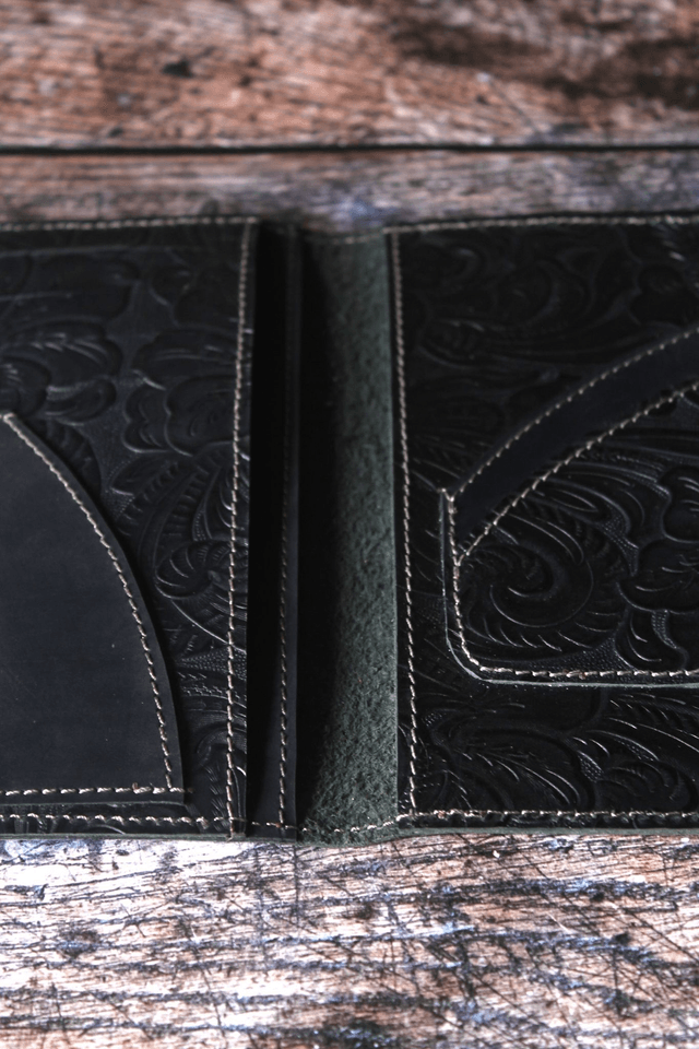 Portefeuille cuir noir bi-matière veau imprimé et veau velours
