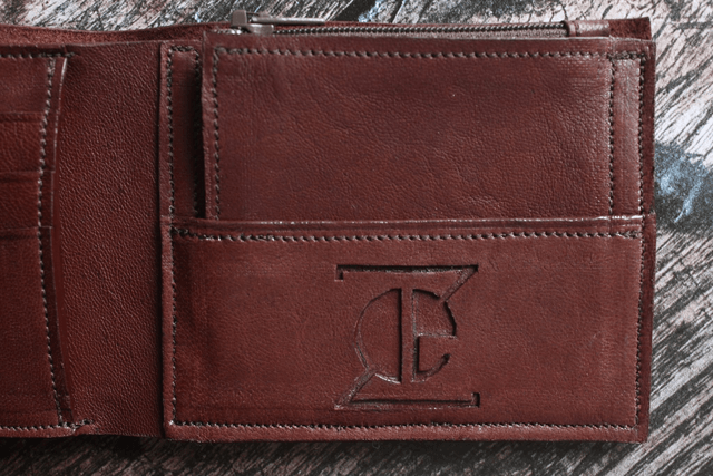 Portefeuille Acajou cuir lisse basane (mouton tannage végétal)